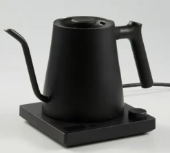 Bouilloire électrique Aura Noir 0.8L - VARIA