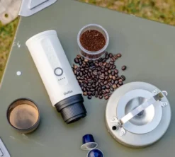 Cafetière de voyage OUTIN Nano Portable Blanc