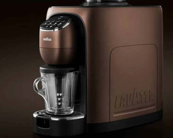 Expresso Broyeur LAVAZZA Assoluta "Beans to cup" 10 - Marron
