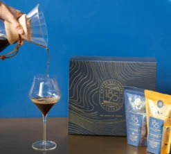 2 × 125 g – Café en grain – Coffret Cradle of Coffee – 1895 Coffee Designers by Lavazza