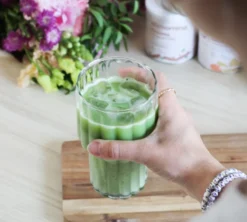 Latte instantané Matcha latte - Boîte 100 g - NÜMORNING