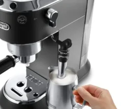 Machine expresso DELONGHI Dedica Style EC695.BK noire