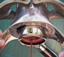 Machine expresso à levier ROK Espresso GC édition Explorateur