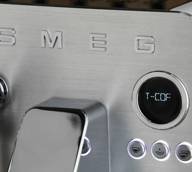 Machine Expresso SMEG EMC02WHMEU blanche