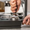 Station de tassage KRUPS avec bac à marc de café