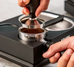 Station de tassage KRUPS avec bac à marc de café