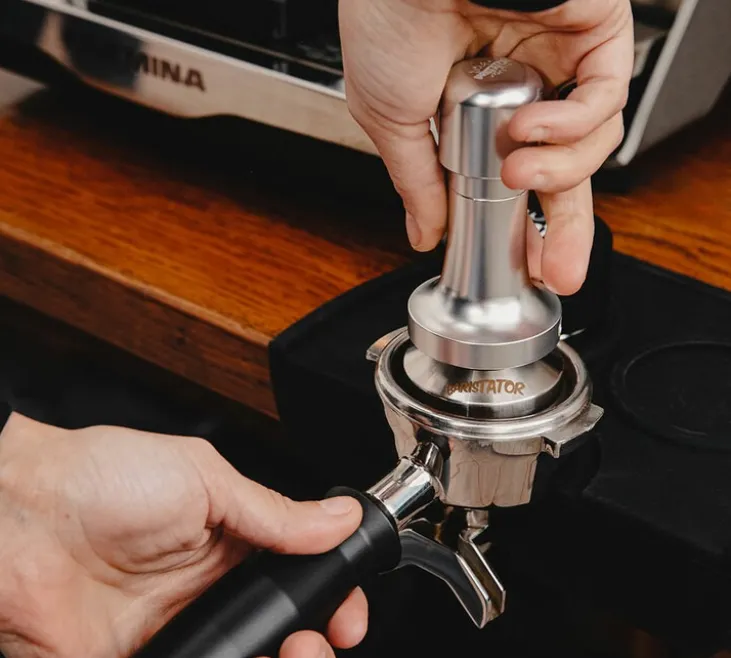 Tamper Dynamométrique BARISTATOR 58.6 mm base inox