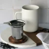 Tisanière en grès 47,5 cl Blanc et couvercle en acacia - OGO Living